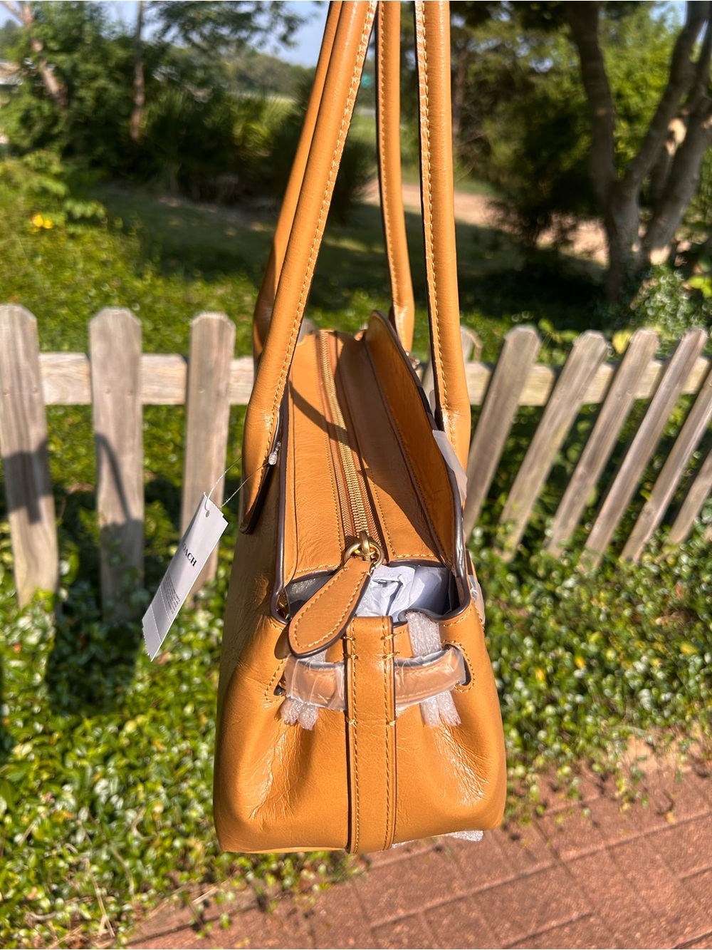 Coach Honey Brown Empire 34 NWT - Picture 7 of 11